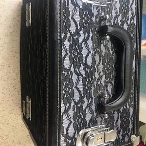 Caboodle gently used